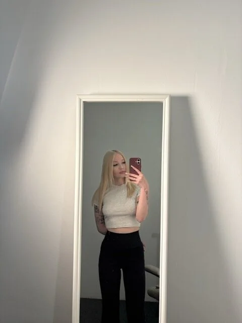 XXX Porn Photo of Nude HoneyyDrip 3