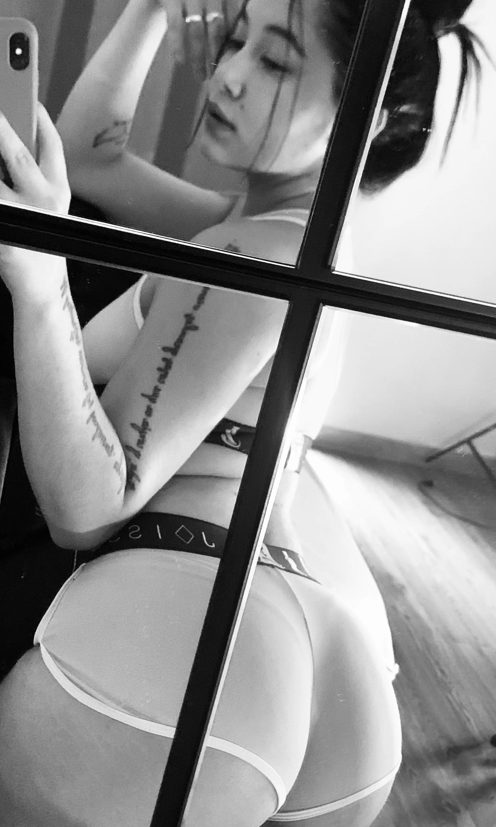 XXX Porn Photo of Nude val_demmon 12