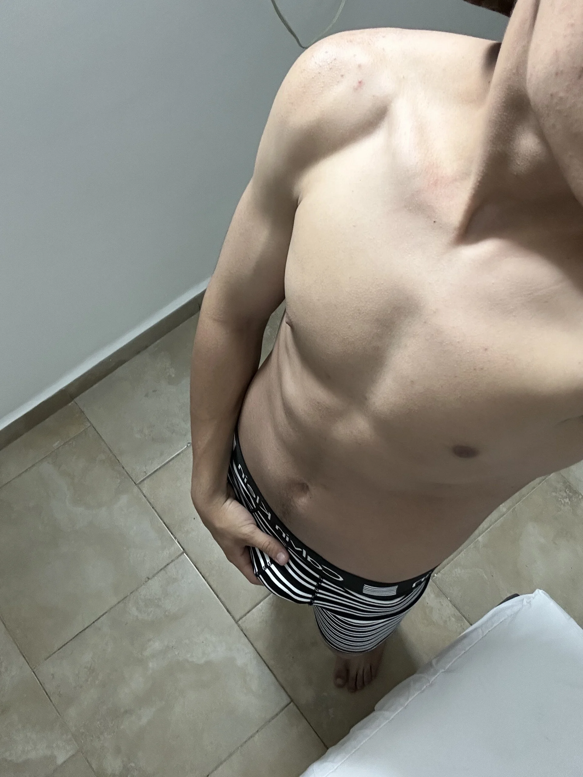 XXX Porn Photo of Nude Jostyn18boy 10