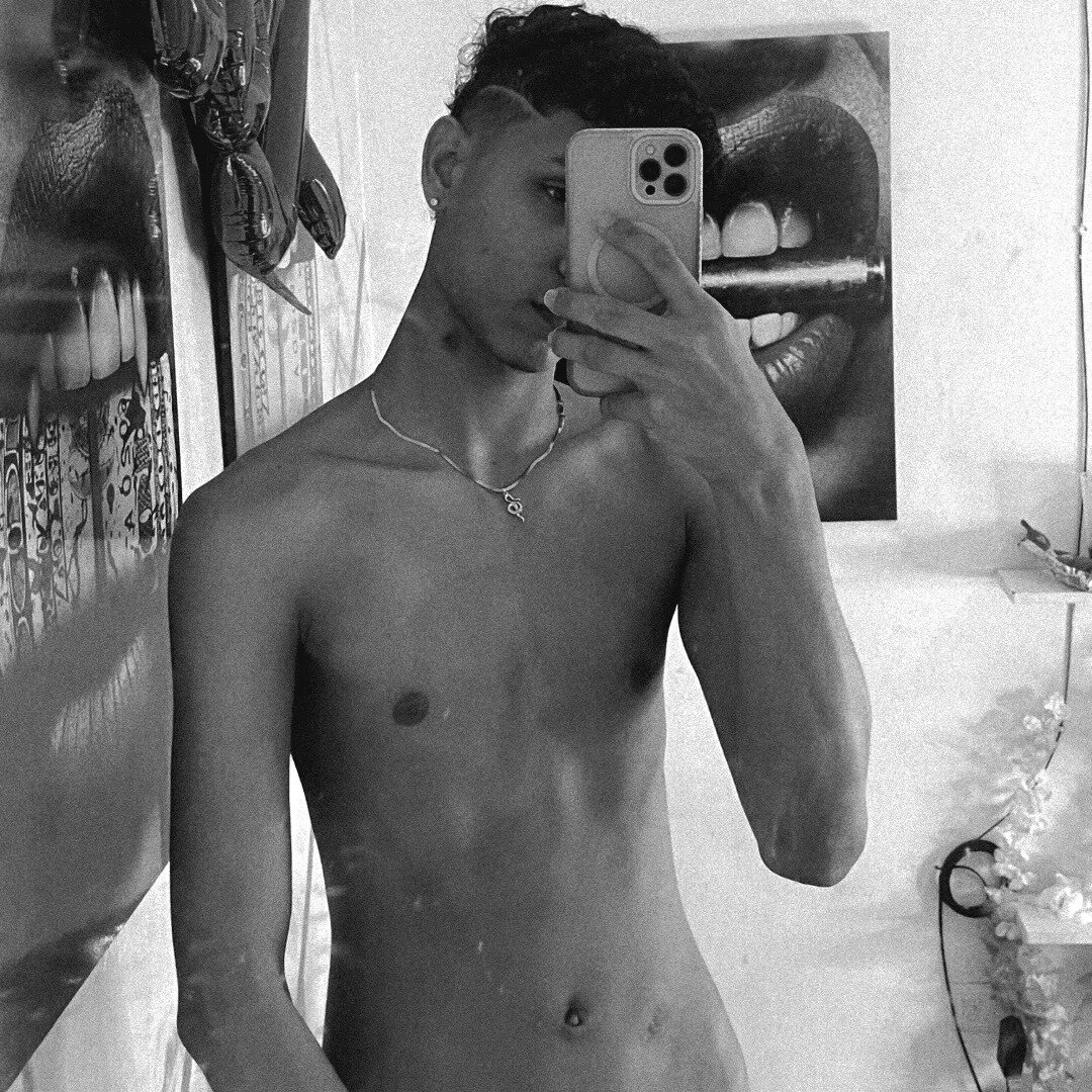 XXX Porn Photo of Nude boyswantingplay 56