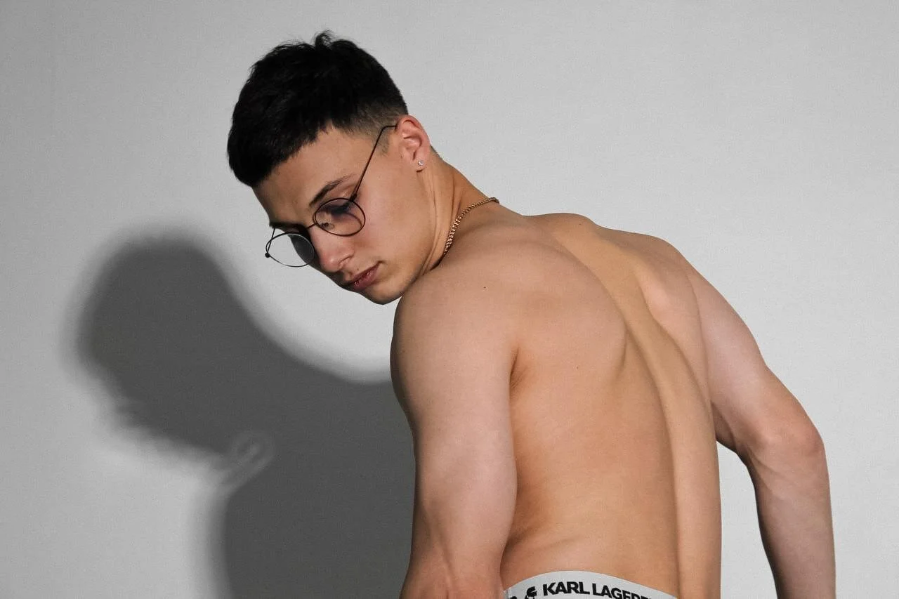 XXX Porn Photo of Nude Kent_Ross 11