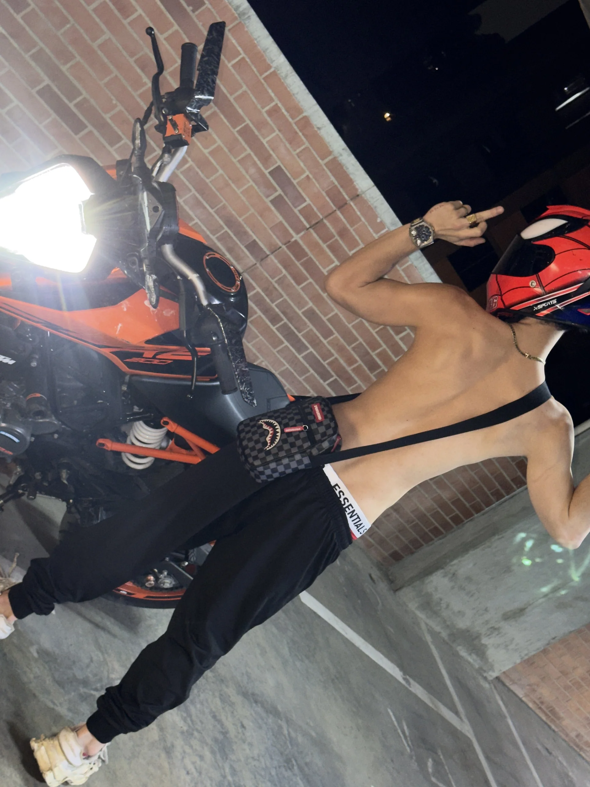 XXX Porn Photo of Nude pretur_cruba1 35