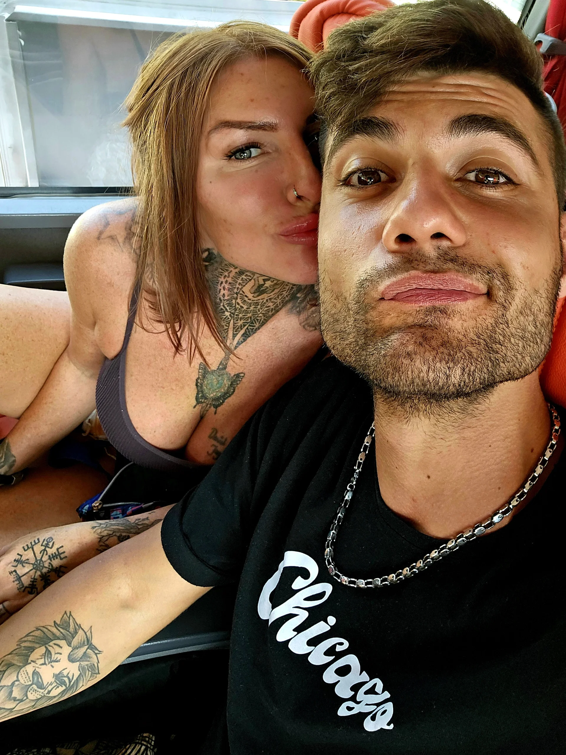 XXX Porn Photo of Nude MOMMYSNAUGHTYCUB 2