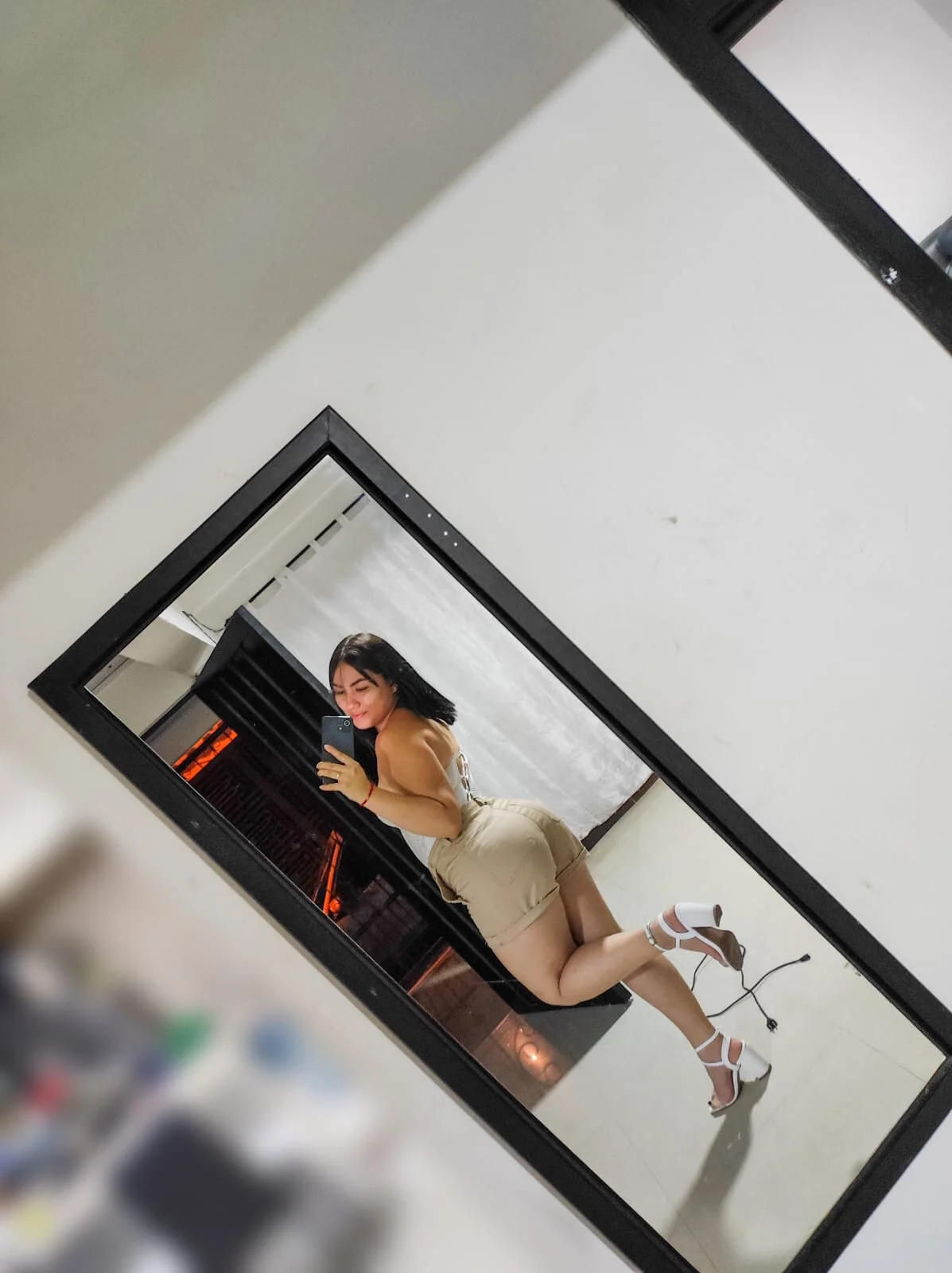XXX Porn Photo of Nude lia_ass_ 9