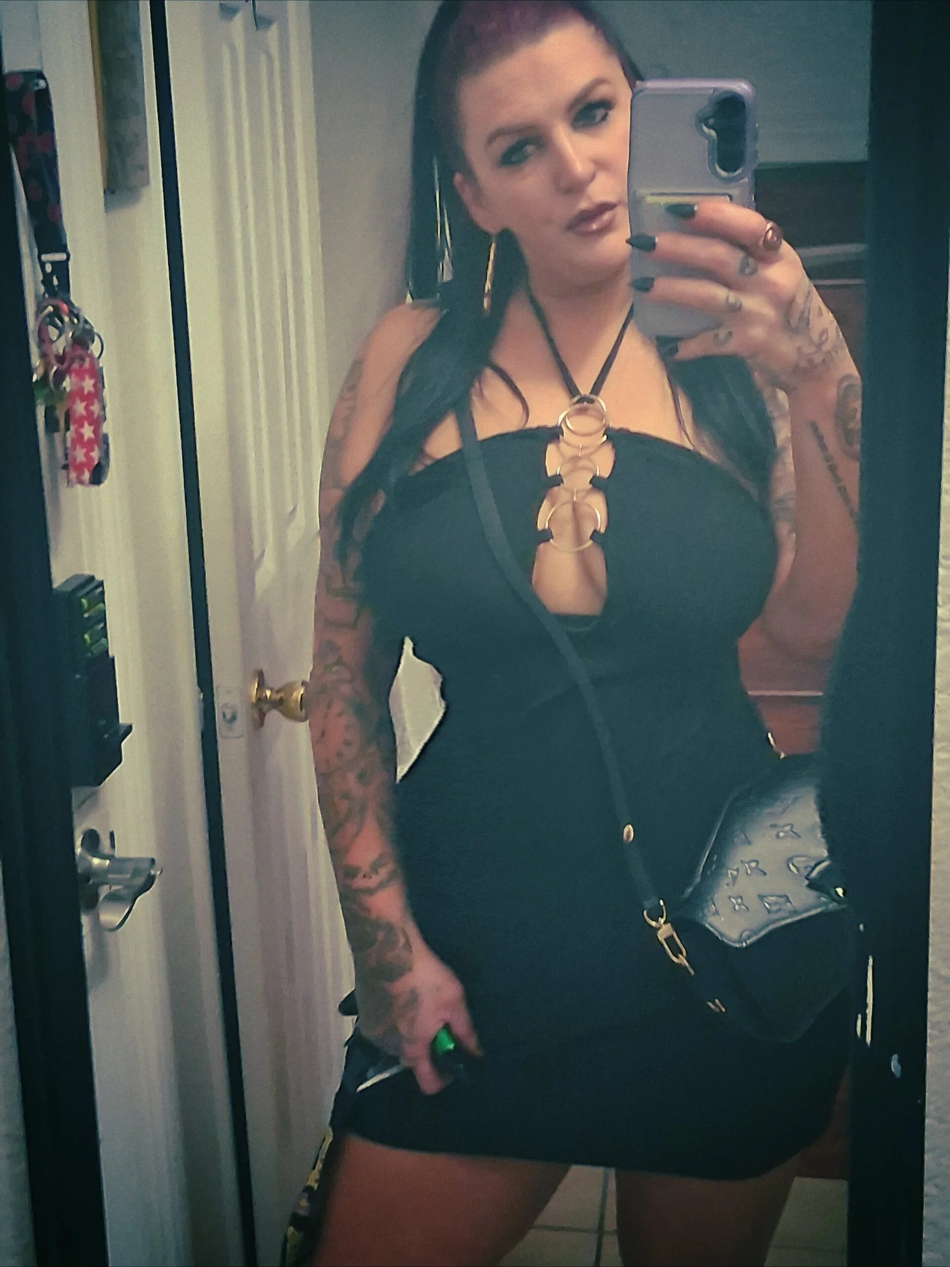 XXX Porn Photo of Nude gypsyriot 31