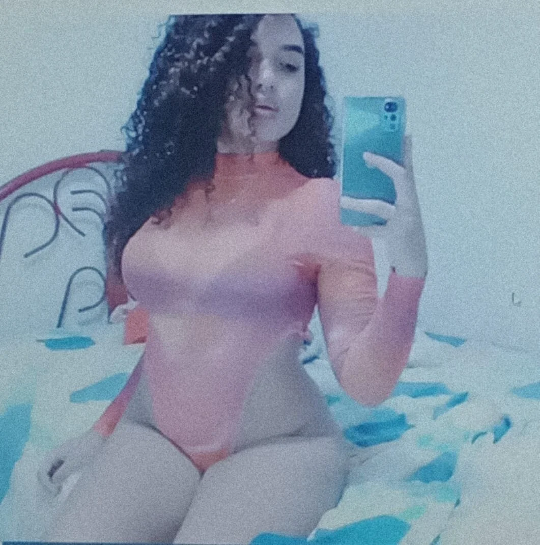 XXX Porn Photo of Nude Majo_BigTits 13