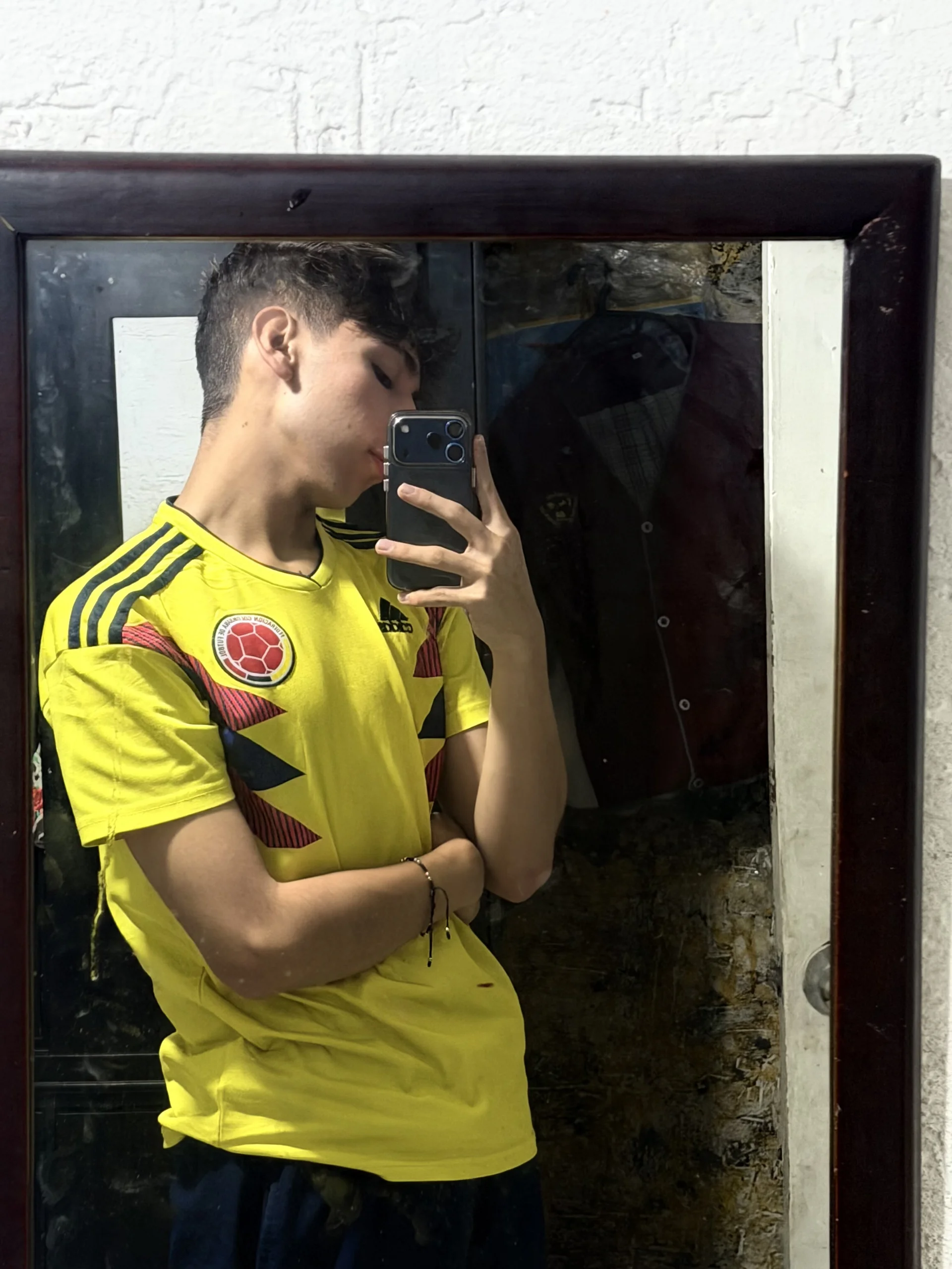 XXX Porn Photo of Nude young_liam 2