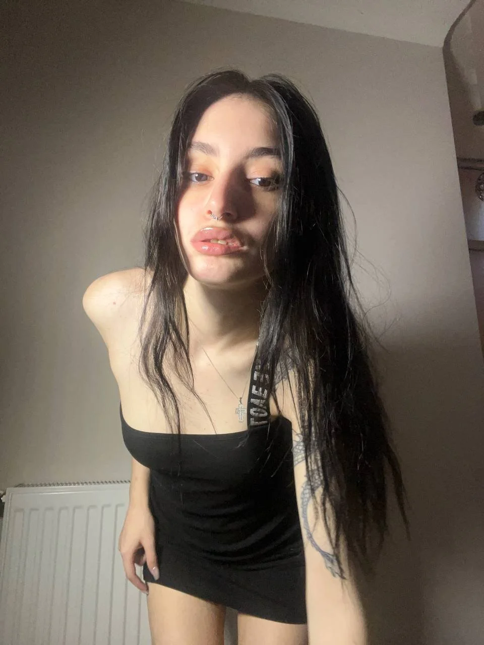 XXX Porn Photo of Nude Lesyalisss 7