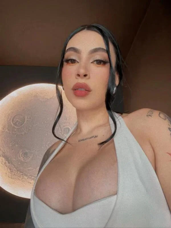 XXX Porn Photo of Nude ChristineFord_ 3