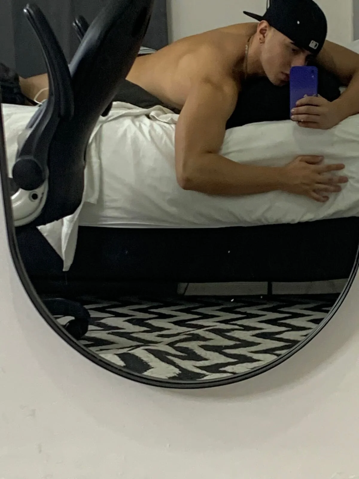 XXX Porn Photo of Nude Andrew_lamar 4
