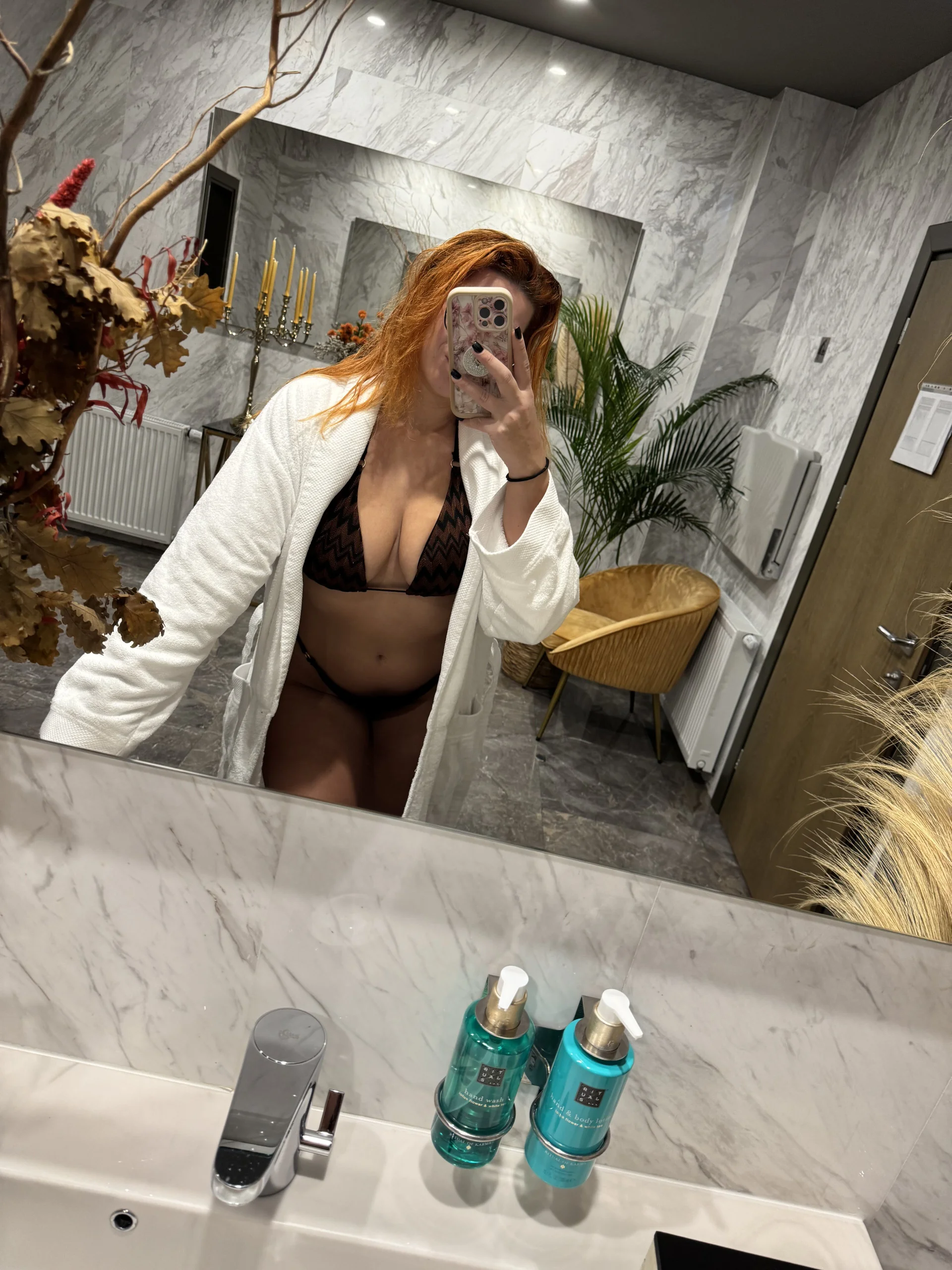 XXX Porn Photo of Nude NadiraNoor 124