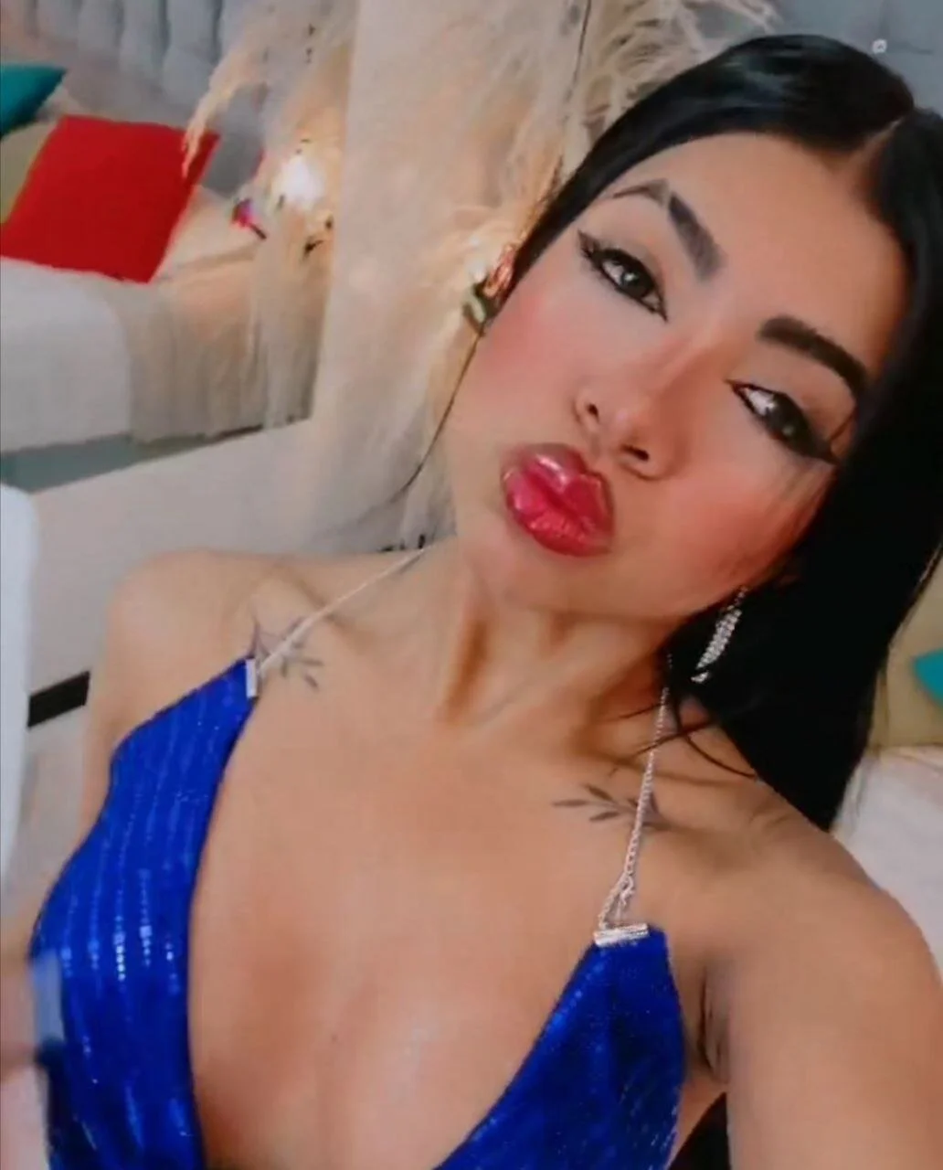 XXX Porn Photo of Nude Poacahontasfg 4
