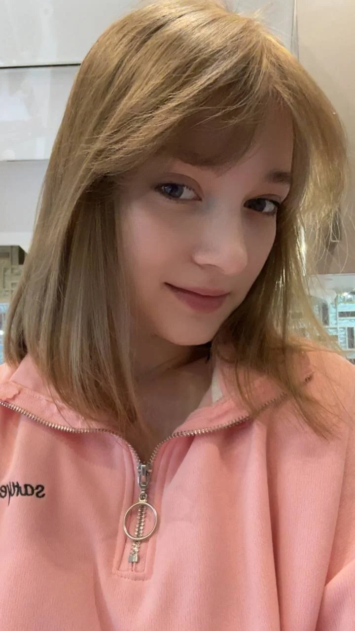 XXX Porn Photo of Nude Mirrrra1 4