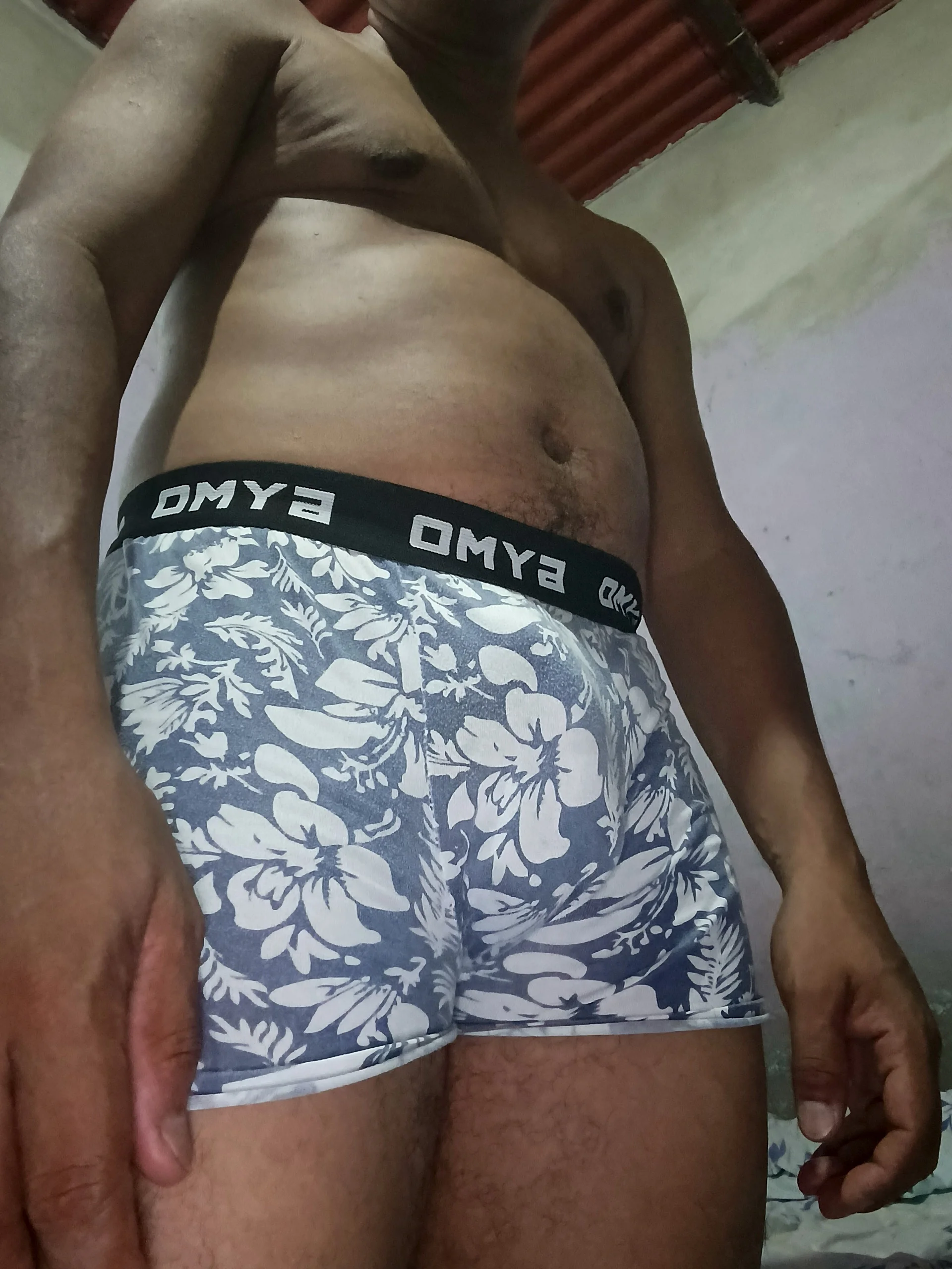 XXX Porn Photo of Nude VzlChubbyHunter 3