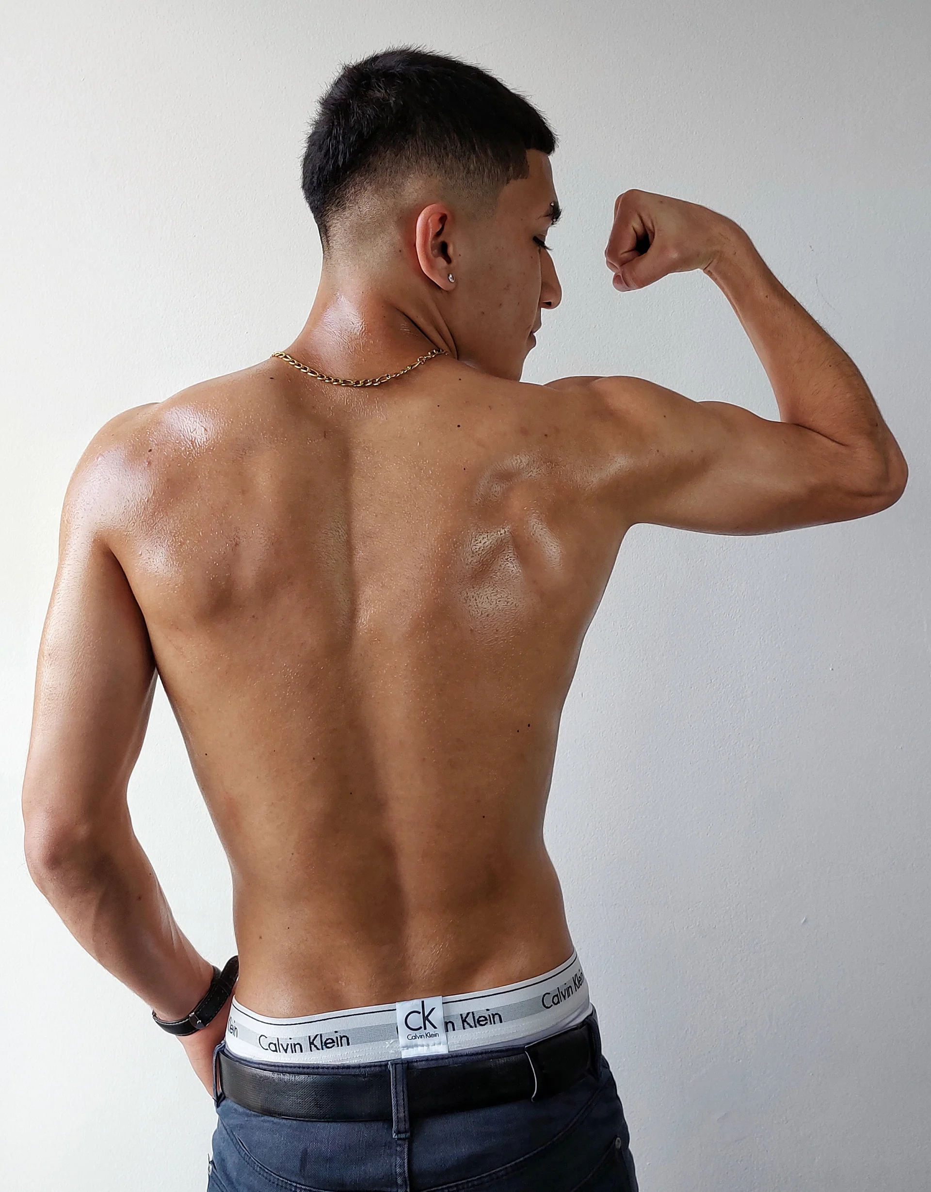 XXX Porn Photo of Nude AlexanderSavage 5