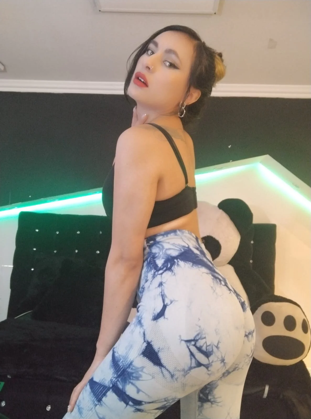 XXX Porn Photo of Nude Coral_Gibson 32