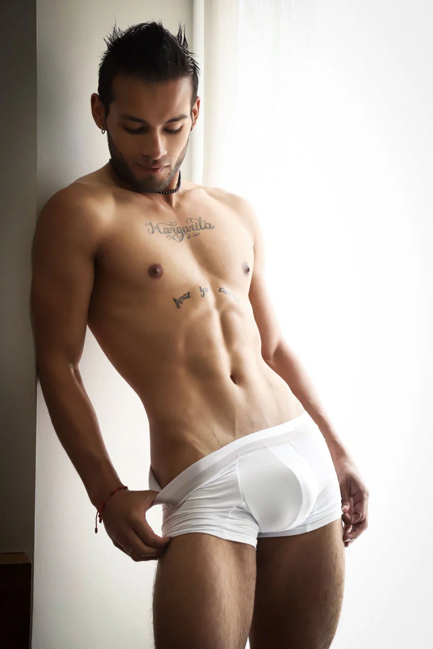 XXX Porn Photo of Nude Max_Conor1 2