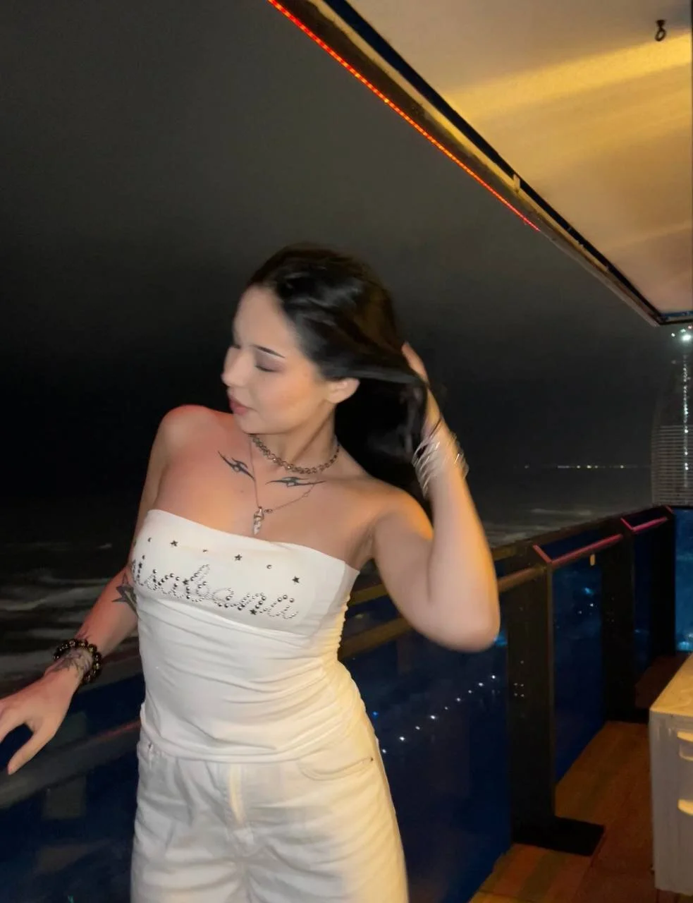 XXX Porn Photo of Nude m1sss1nful 17