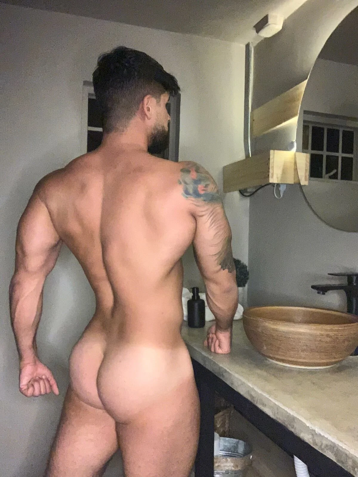 XXX Porn Photo of Nude Petesevans 65