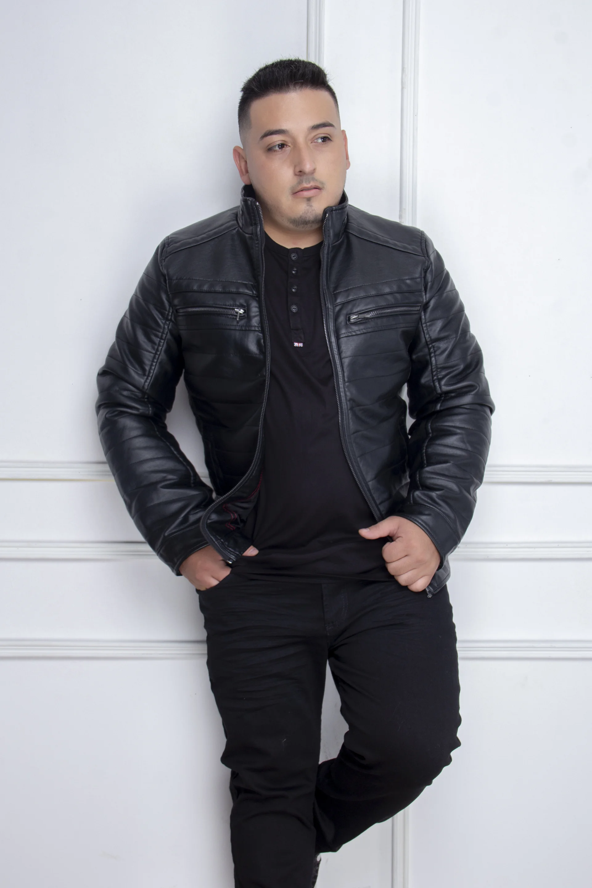 XXX Porn Photo of Nude antonycruz 1