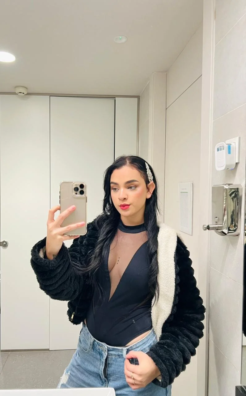XXX Porn Photo of Nude Emily_Flame 90