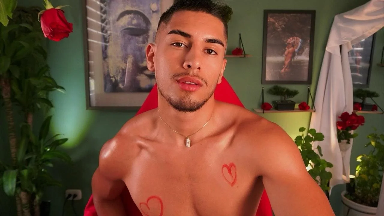 XXX Porn Photo of Nude Aaronfox_x 119
