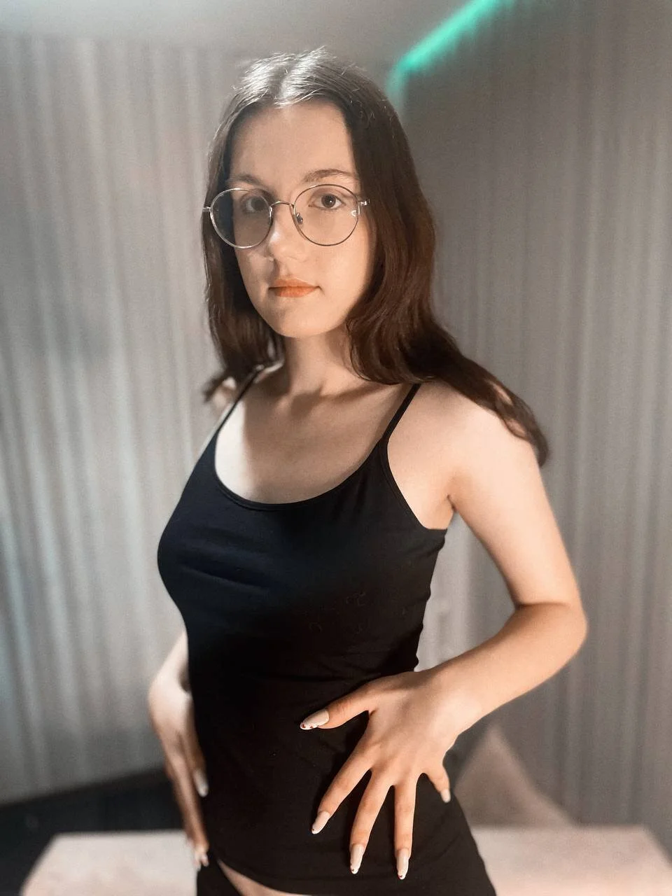 XXX Porn Photo of Nude VixenLight 12