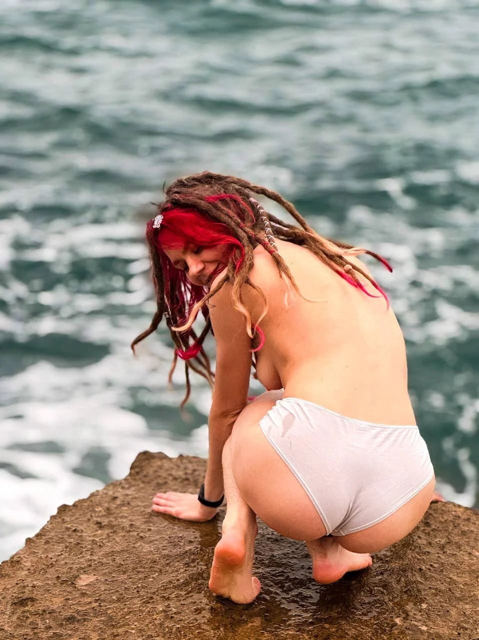 XXX Porn Photo of Nude Rin_Wolfy 6