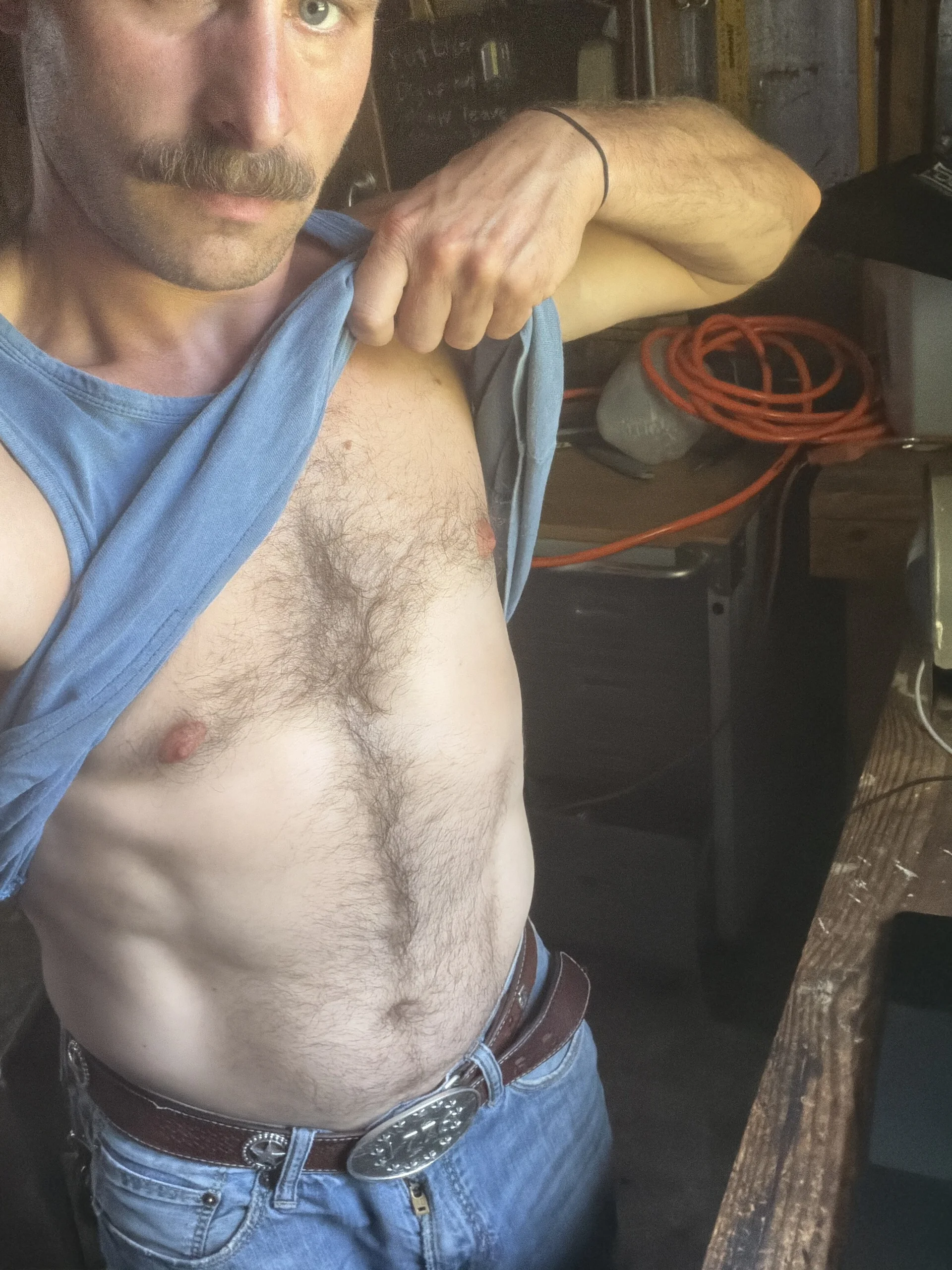 XXX Porn Photo of Nude Dadbodnextdoor 3