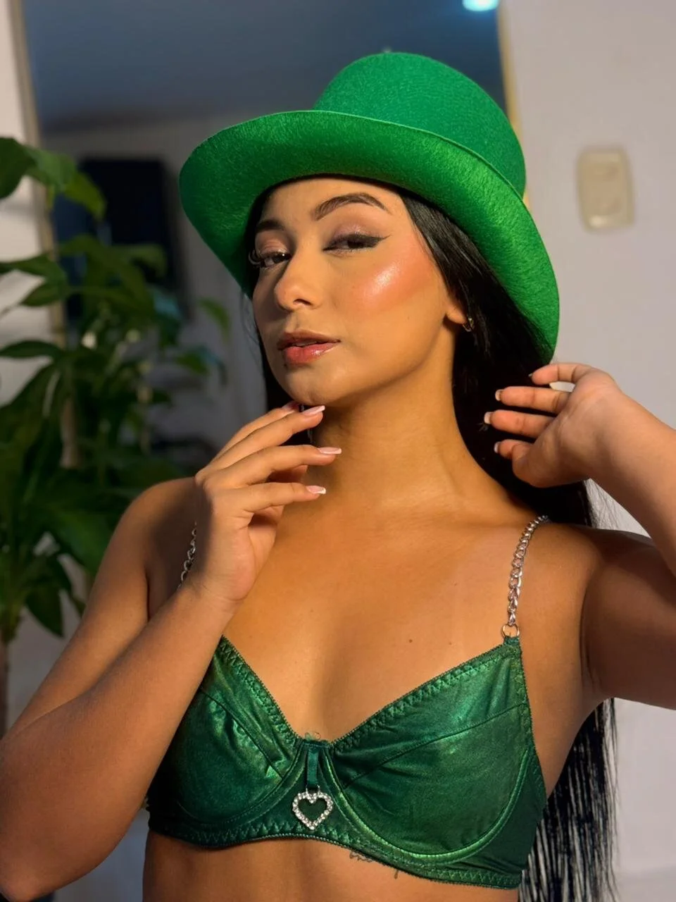 XXX Porn Photo of Nude MeganCruzGB 215