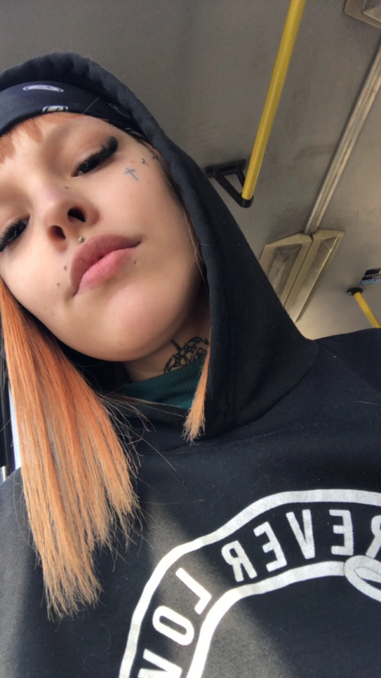 XXX Porn Photo of Nude selenarz 3