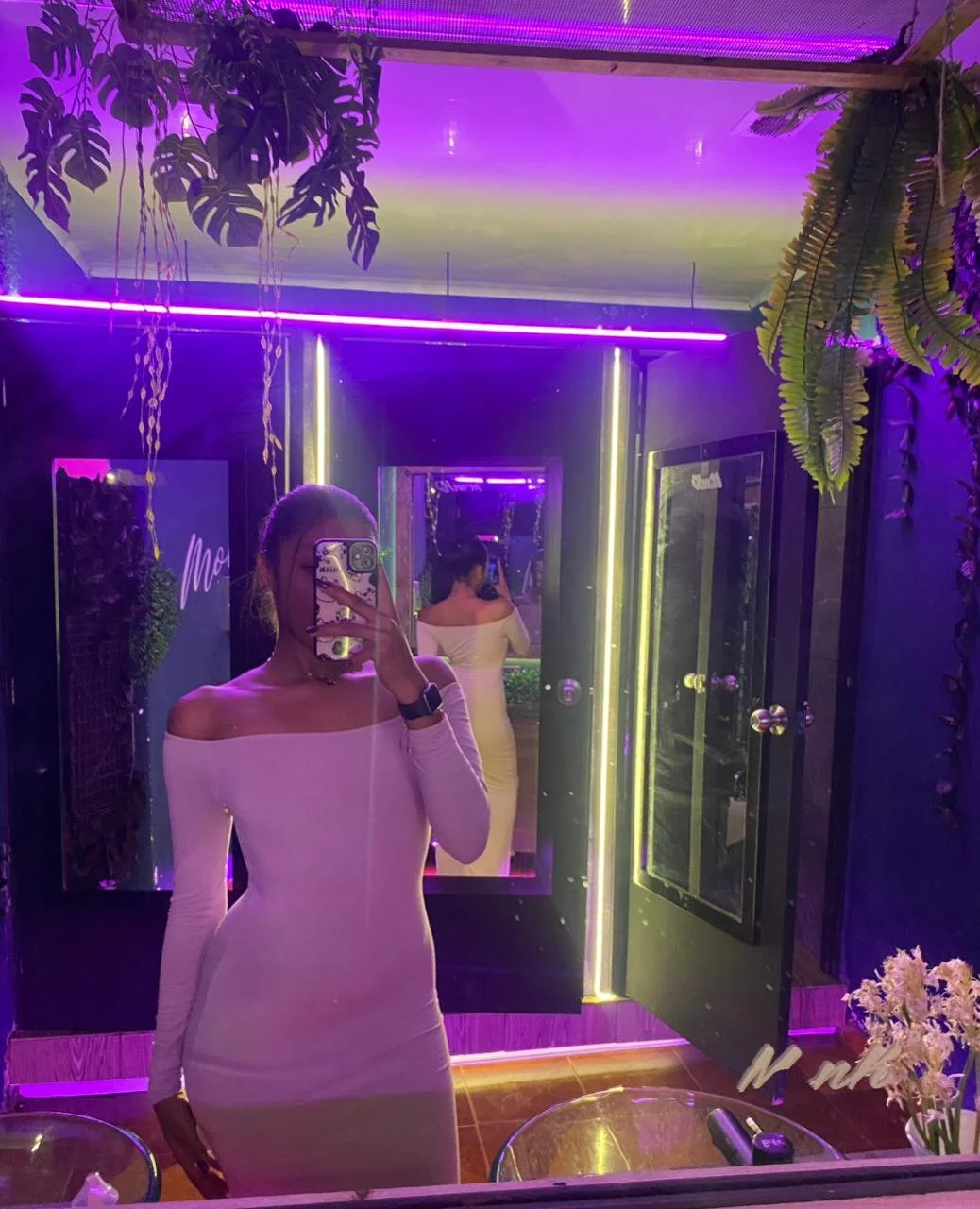 XXX Porn Photo of Nude ElectraaJoness 11