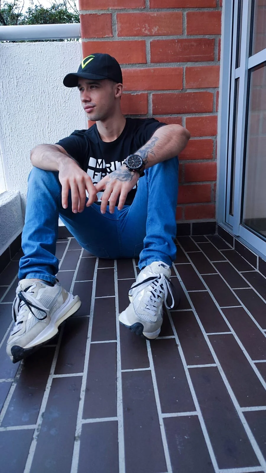XXX Porn Photo of Nude AndrewAbdala 10