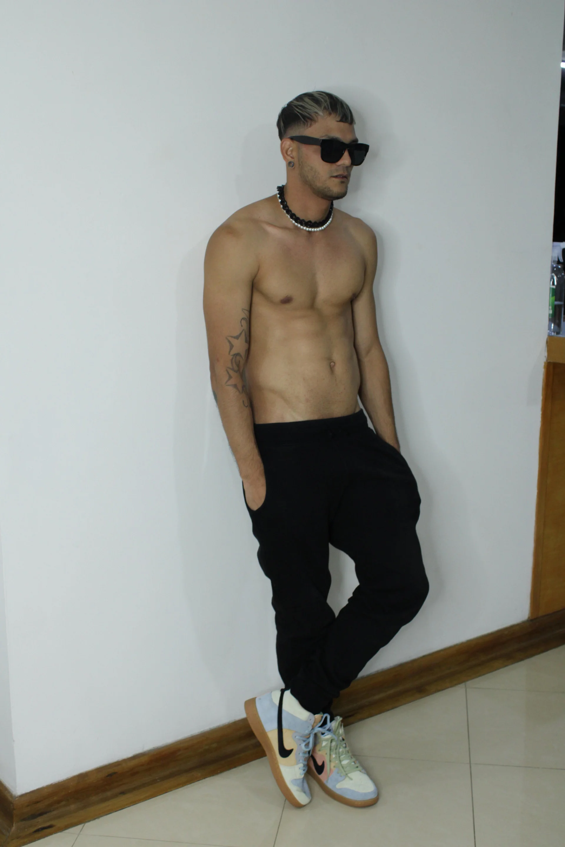 XXX Porn Photo of Nude morenosiam 9