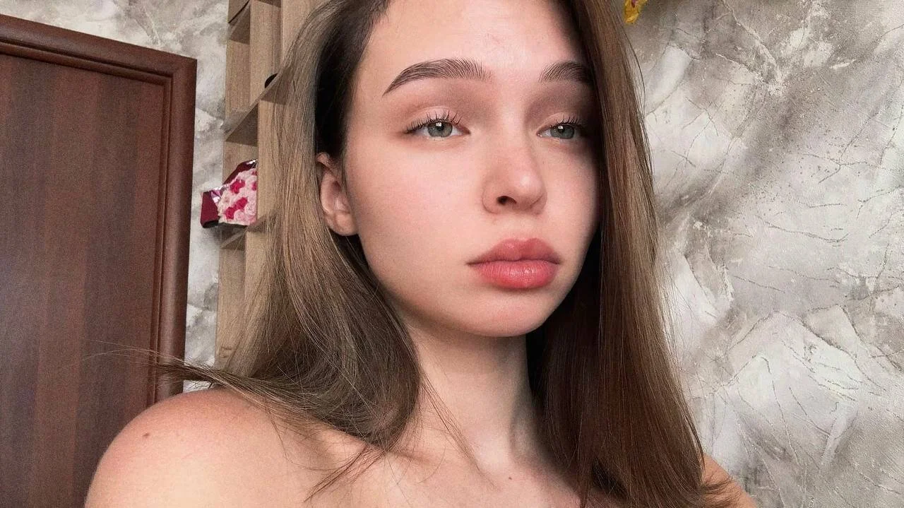 XXX Porn Photo of Nude Sofa_Vleifo 17