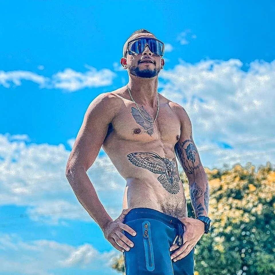 XXX Porn Photo of Nude doglass_costa 3