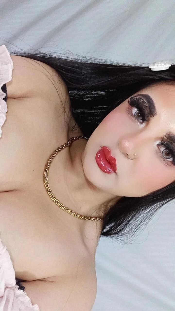 XXX Porn Photo of Nude EmmilyConnor 6