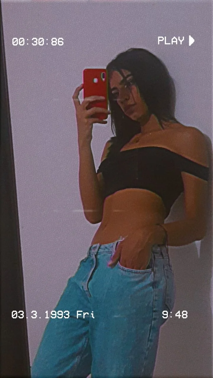 XXX Porn Photo of Nude Alahia_Rodriguez 21