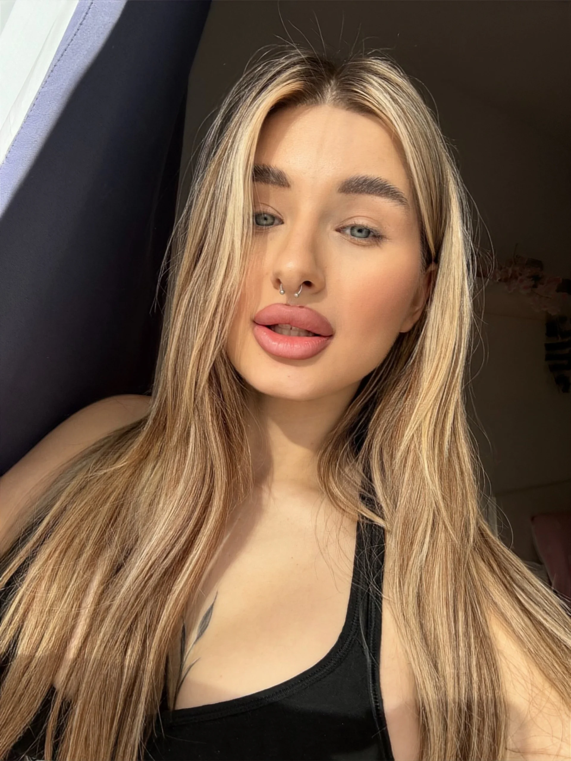 XXX Porn Photo of Nude AvaShayy 147