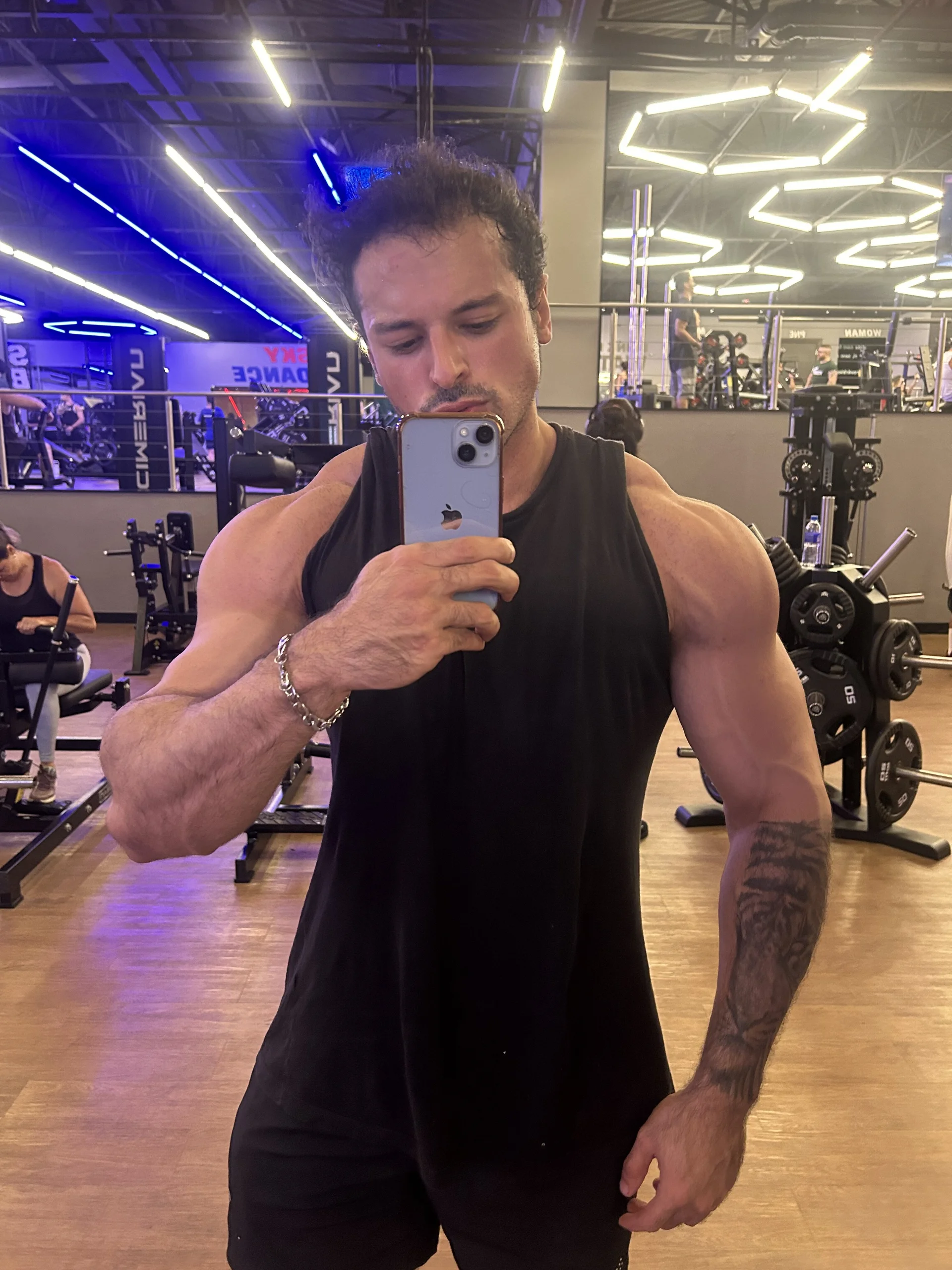 XXX Porn Photo of Nude Lucasfit24 10