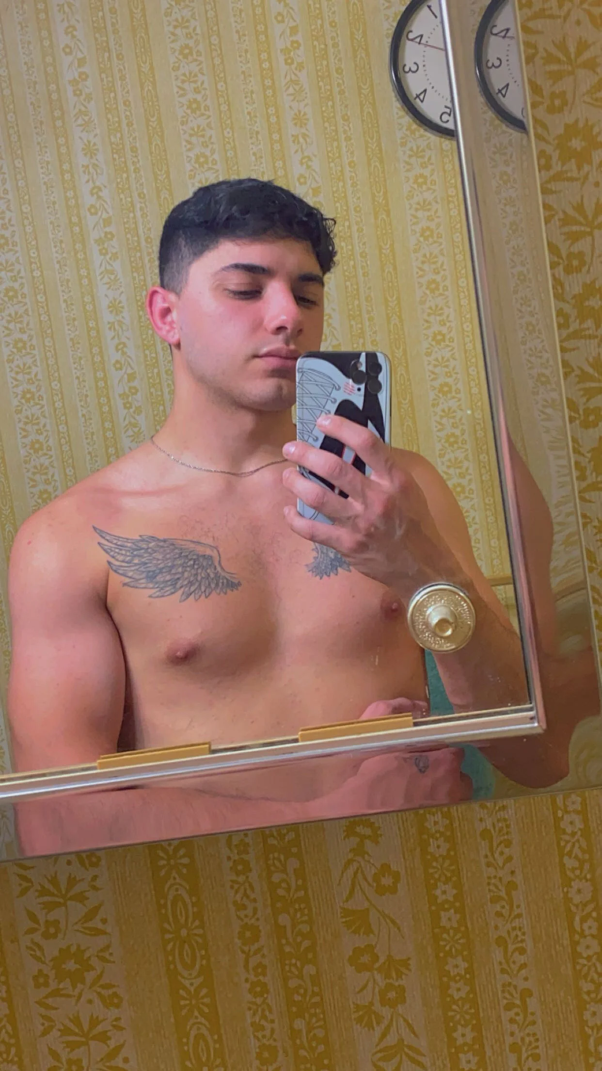 XXX Porn Photo of Nude lebaneseking 5