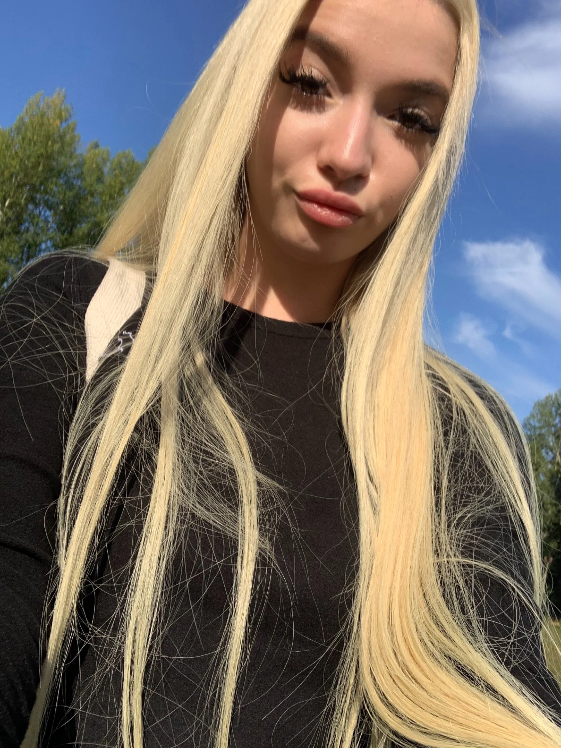 XXX Porn Photo of Nude causeoferection 2