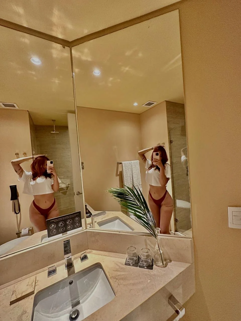 XXX Porn Photo of Nude La_machi__ 2