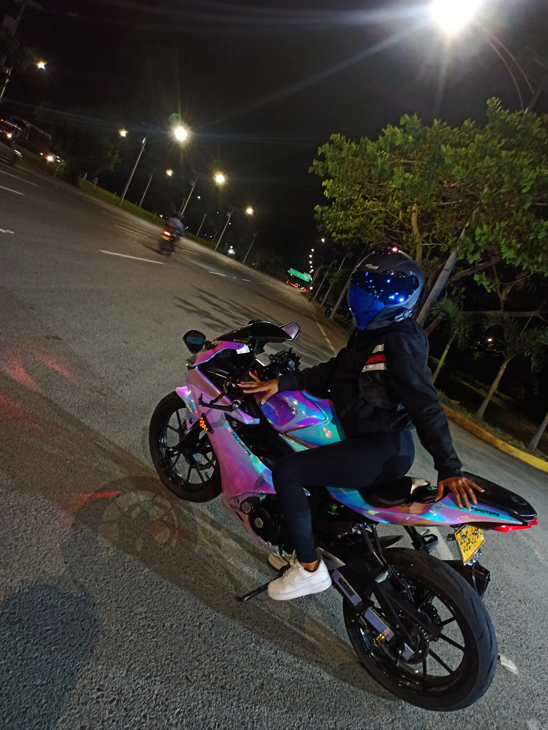 XXX Porn Photo of Nude nikybroos 5