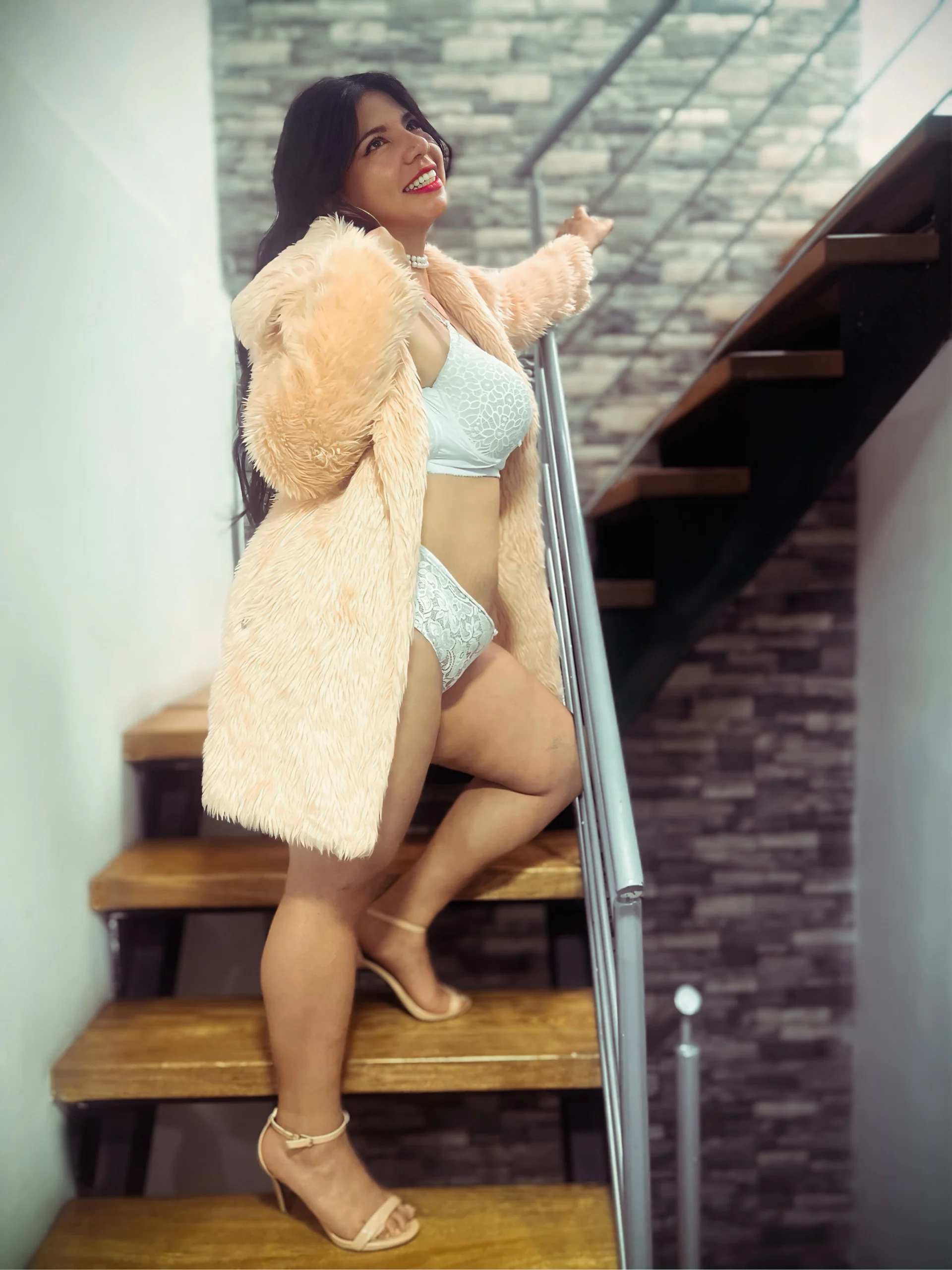 XXX Porn Photo of Nude kinky_momm 3