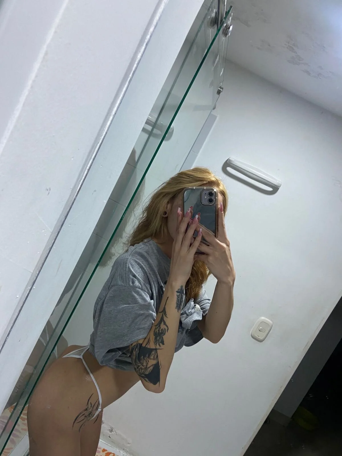 XXX Porn Photo of Nude emily_pons 5