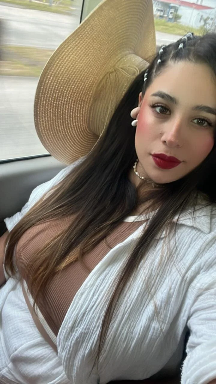 XXX Porn Photo of Nude Pretty_tata 15