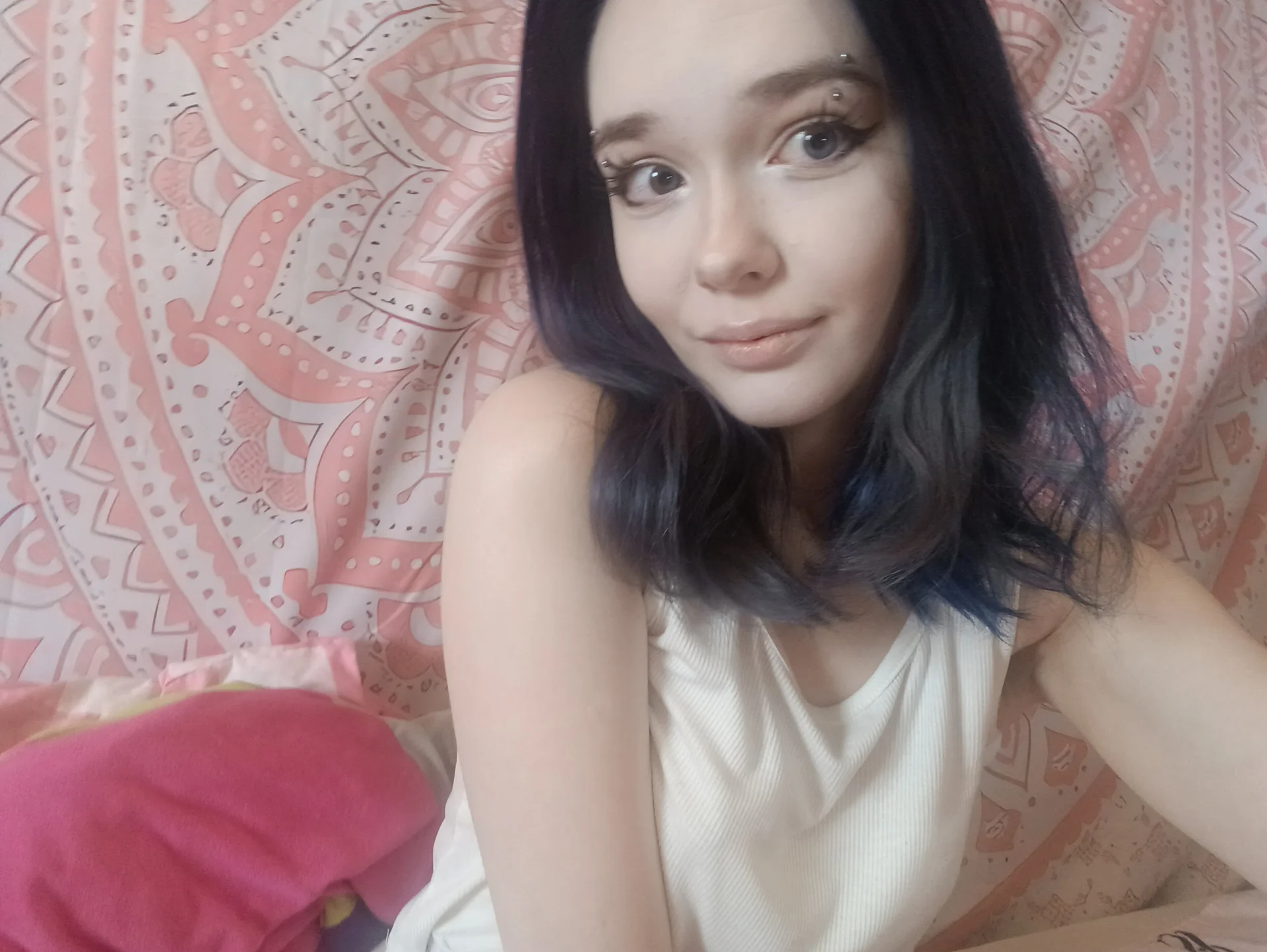 XXX Porn Photo of Nude baby_onface 12