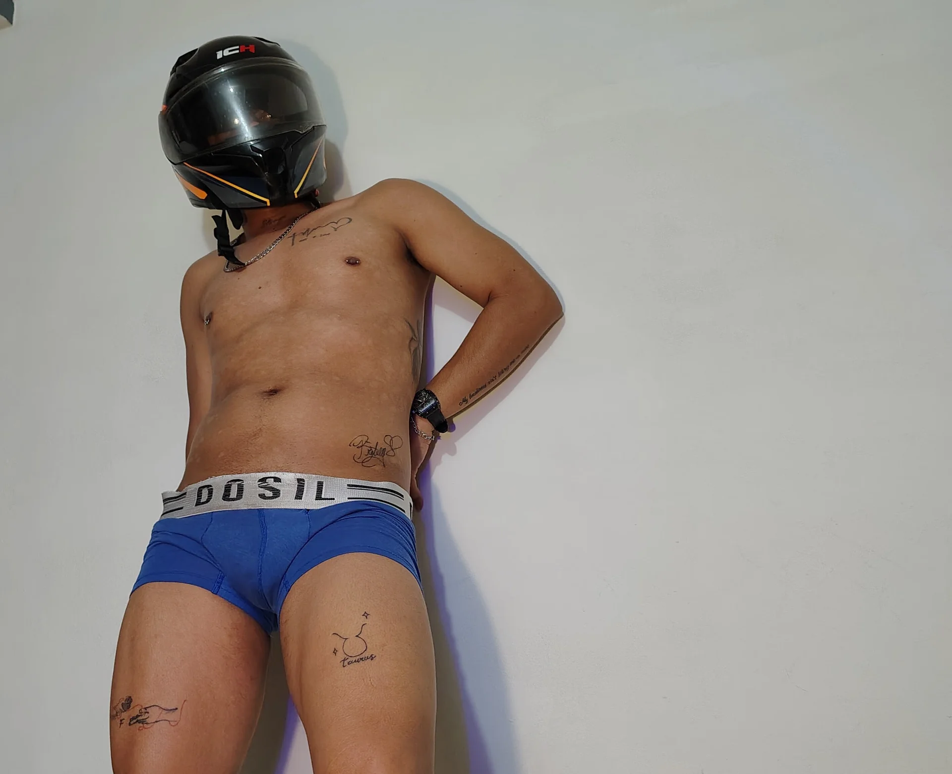 XXX Porn Photo of Nude williamshops_X 19