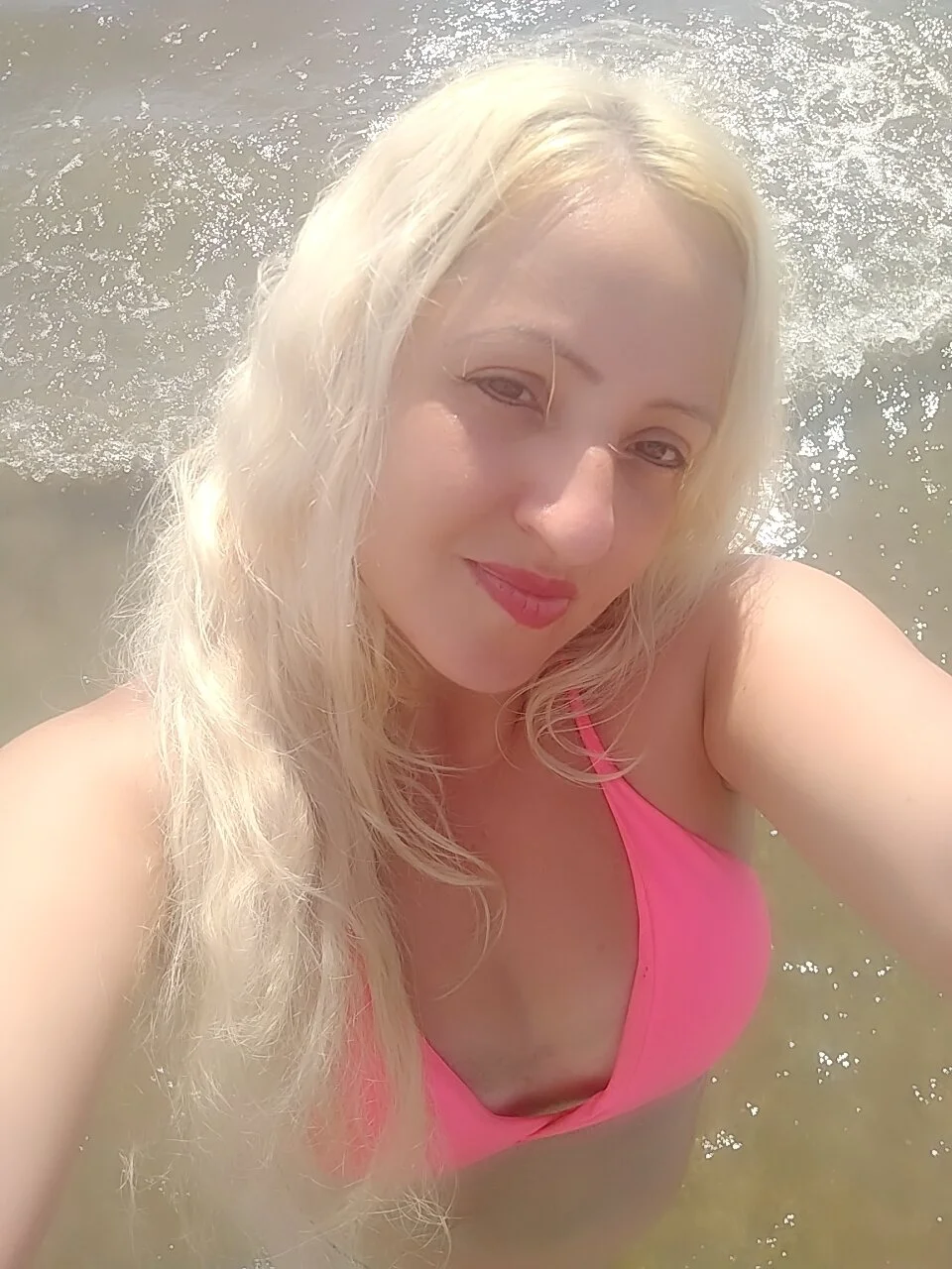 XXX Porn Photo of Nude Hotferma-Ass-Wife 24